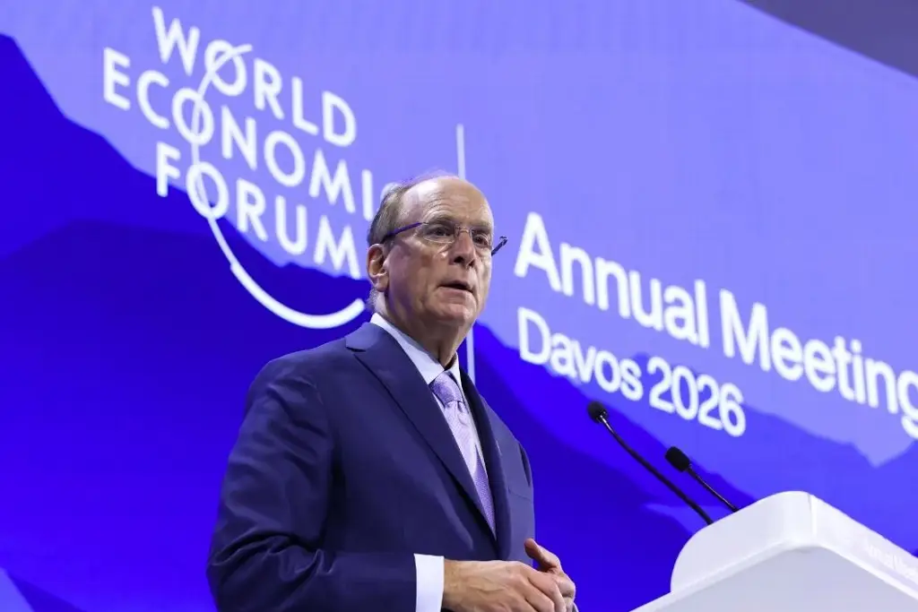 Imagen Director de BlackRock advierte de una recesión global si petróleo llega a 150 dólares por barril