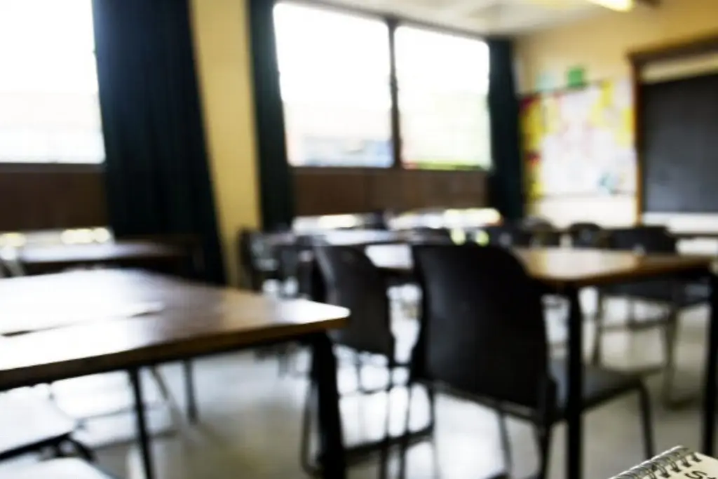 Imagen Se intoxican estudiantes de secundaria en Banderilla