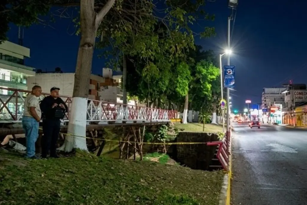 Imagen Hallan cuerpo calcinado bajo puente El Hueleque en Poza Rica