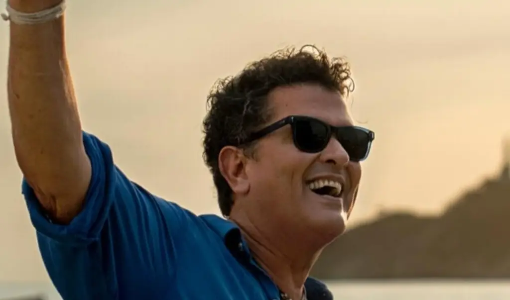 Imagen Carlos Vives y Monsieur Periné lanzan 'El avión', canción que aborda la migración