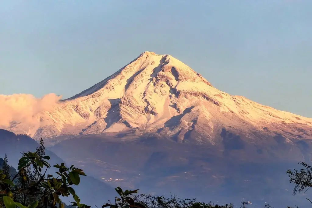 Imagen Del granizo a la nieve: así evolucionó la tormenta en el Cofre de Perote y el Pico de Orizaba