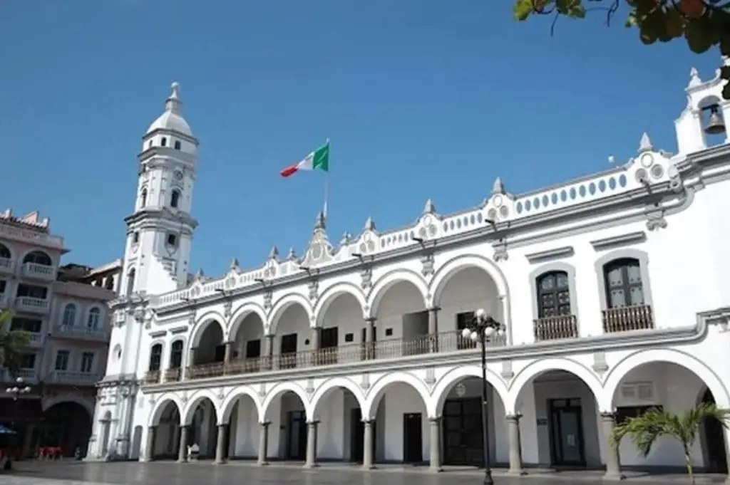 Imagen Iluminarán Palacio Municipal de Veracruz por Día del Autismo