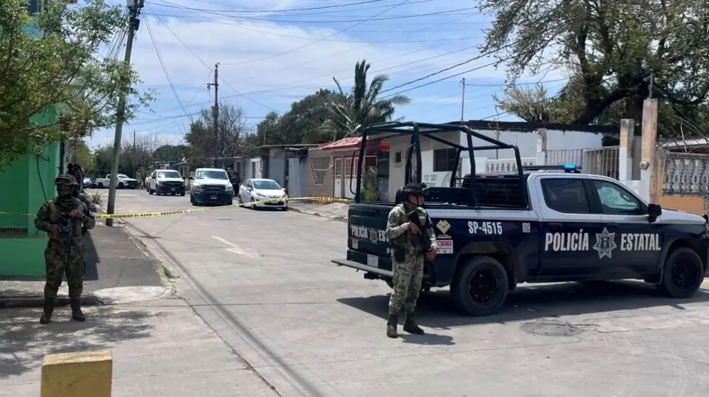 Imagen Reportan fuerte operativo en colonia de Veracruz