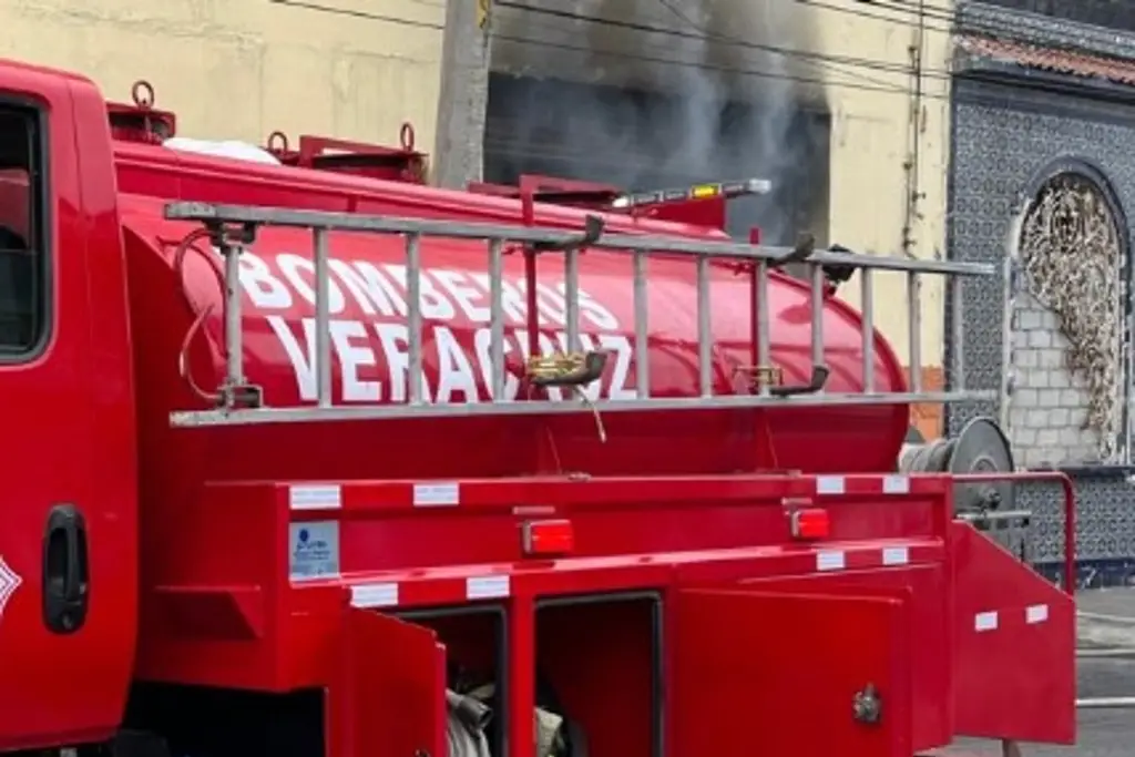 Imagen Conato de incendio en negocio en fraccionamiento de Veracruz; PC revela causa 