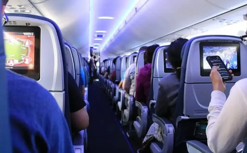 Imagen TUA del AICM está pagando la cancelación del aeropuerto de Texcoco: Analista