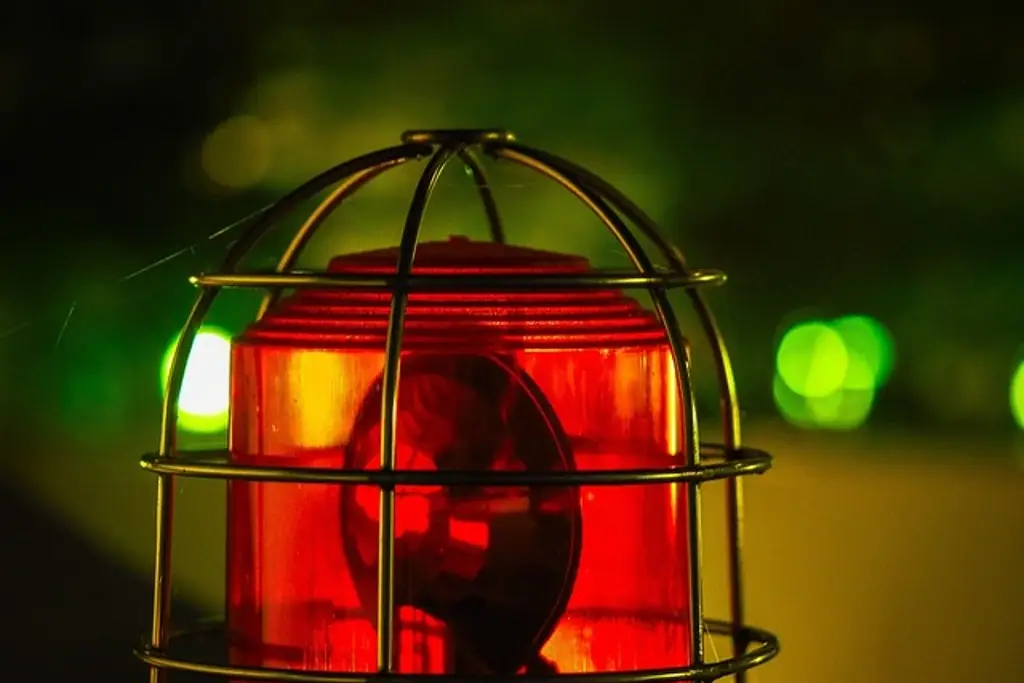 Imagen Niño muere tras caída de un muro por lluvias en Medellín, Colombia
