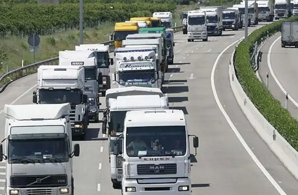 Imagen ¿A qué hora será el paro nacional de transportistas y megabloqueo carretero?