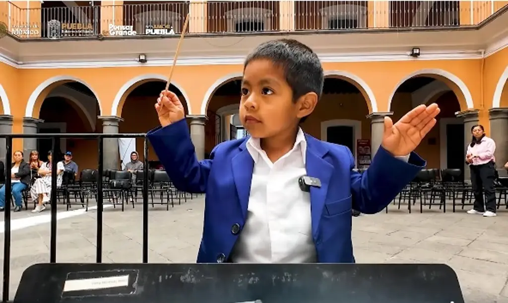 Imagen A sus 4 años, Gabriel logró dirigir una orquesta y se viraliza