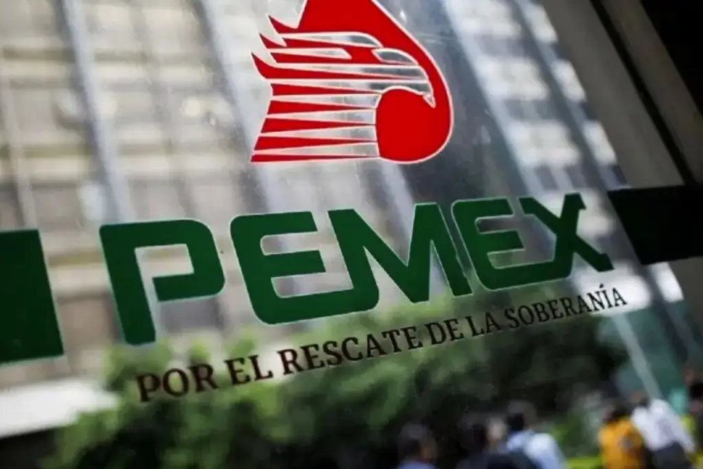 Imagen Jubilados de Pemex piden blindar derechos en leyes de pensiones; advierten de riesgos