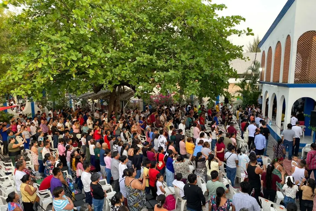 Imagen Exorcismos: De Estados Unidos y otros países llegan a Puente Jula, incluso de Europa 