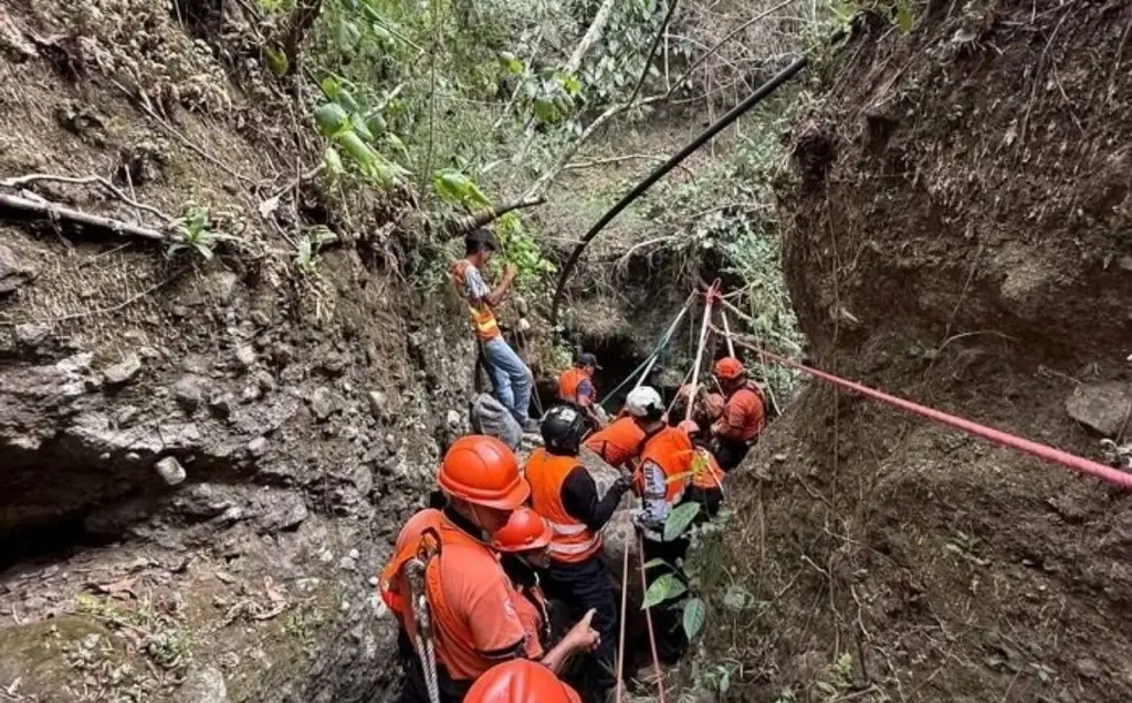 Imagen Muere hombre tras caer a barranco en Tlaltetela
