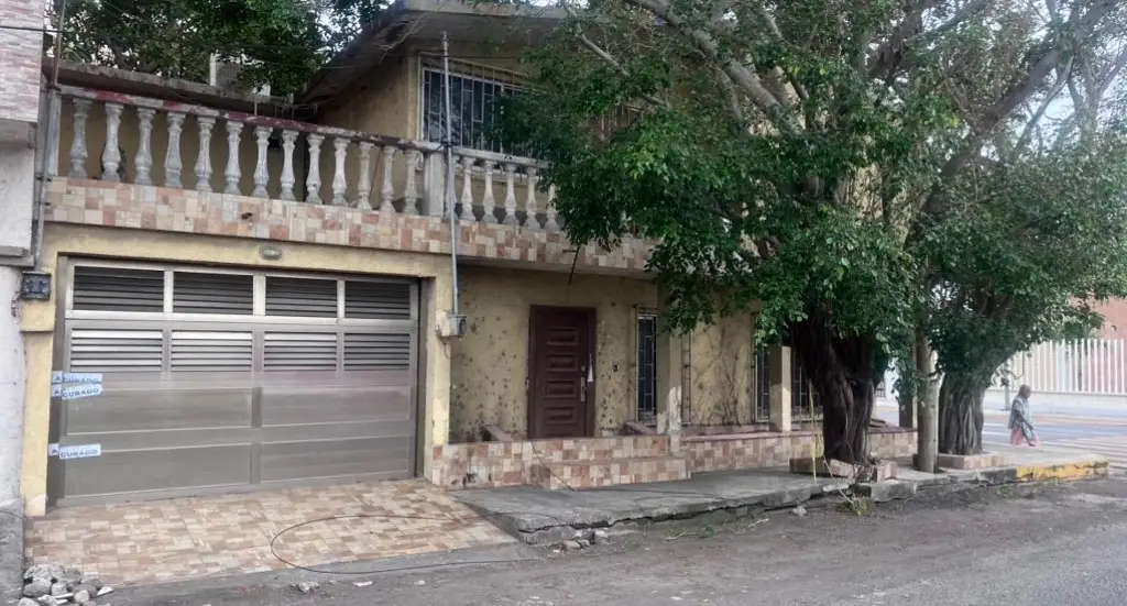 Imagen Retiran custodia a inmueble donde se cometió un multihomicidio en Boca del Río 