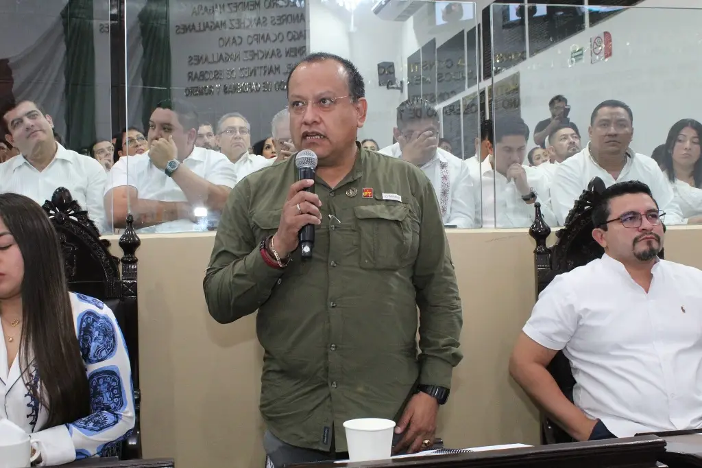 Imagen Diputado del PT en Tabasco genera críticas al comparar a mujeres con caballos