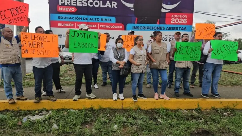 Imagen Trabajadores de salud denuncian presuntos despidos injustificados en Poza Rica, Veracruz