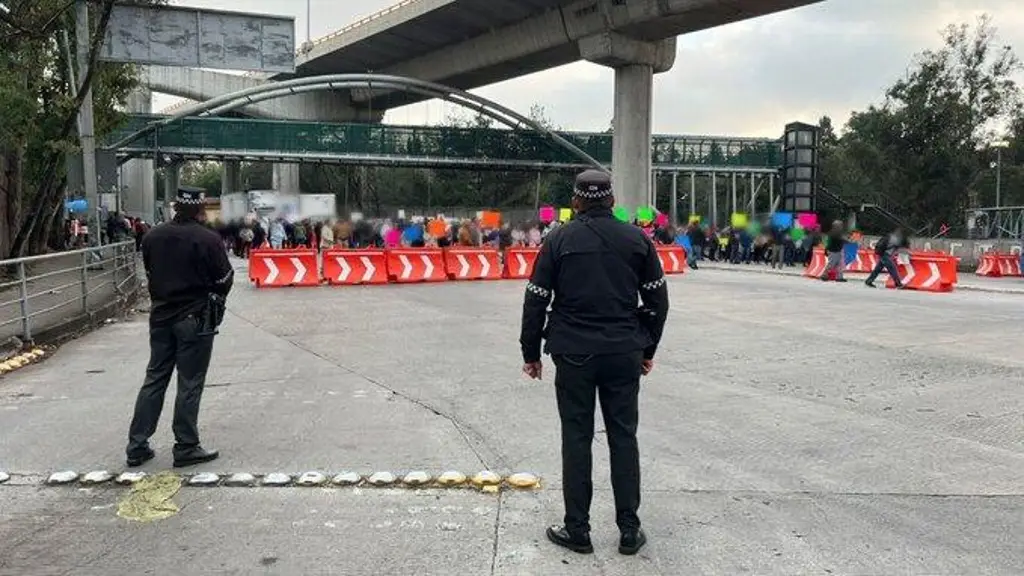 Imagen Reportan cierre total en esta autopista este lunes. Precaución 