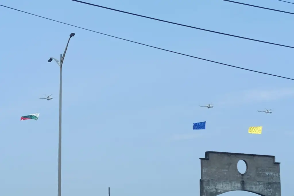 Imagen Varios helicópteros sobrevuelan Veracruz: esta es la razón