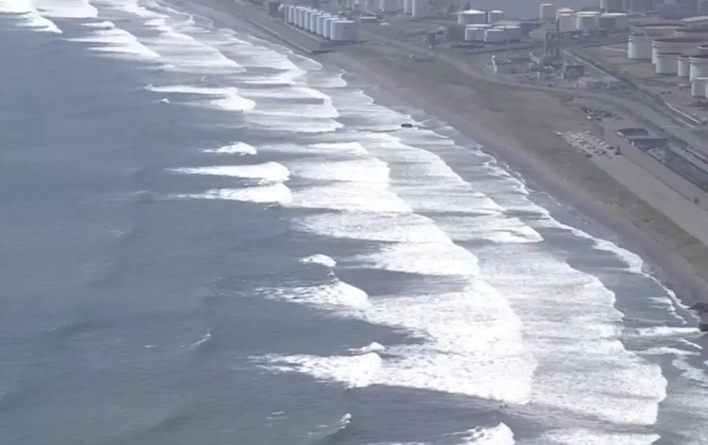 Imagen Alerta en Japón ante posible nuevo terremoto y segundo tsunami (+Video)