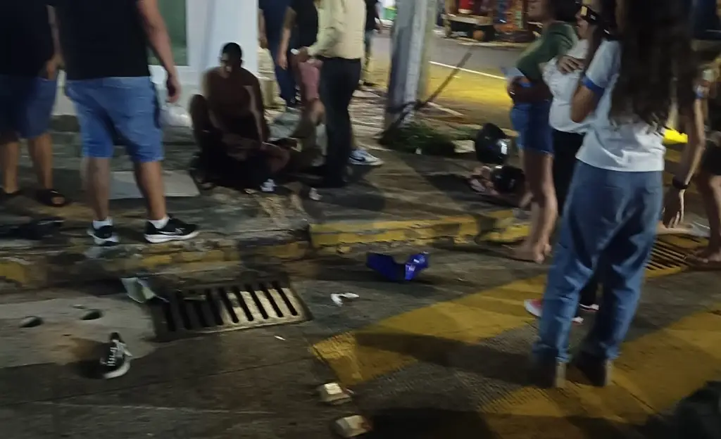 Imagen Pareja de motociclistas resulta herida tras choque en Veracruz