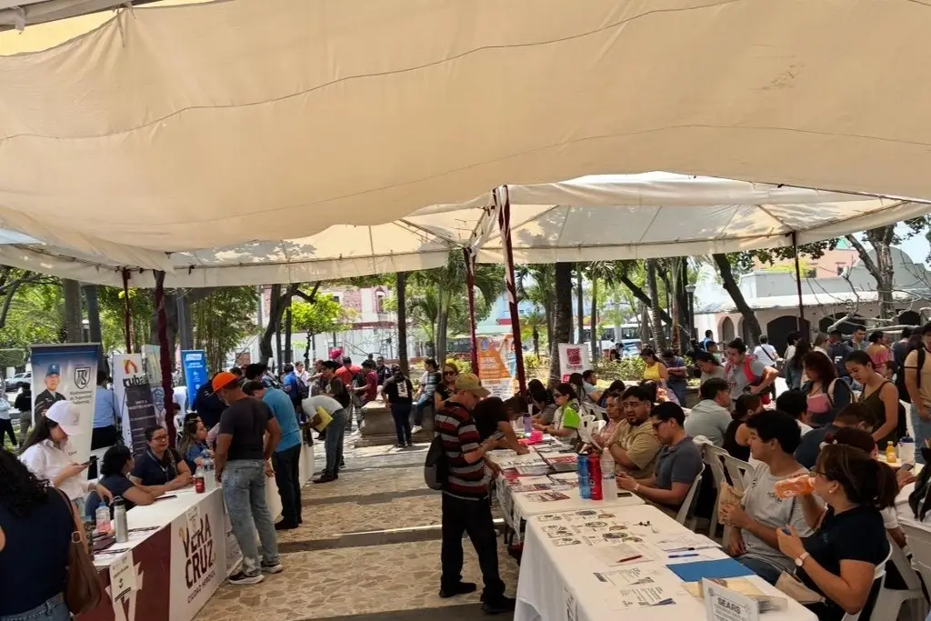 Imagen ¿Buscas trabajo? Realizan feria del empleo en Veracruz 
