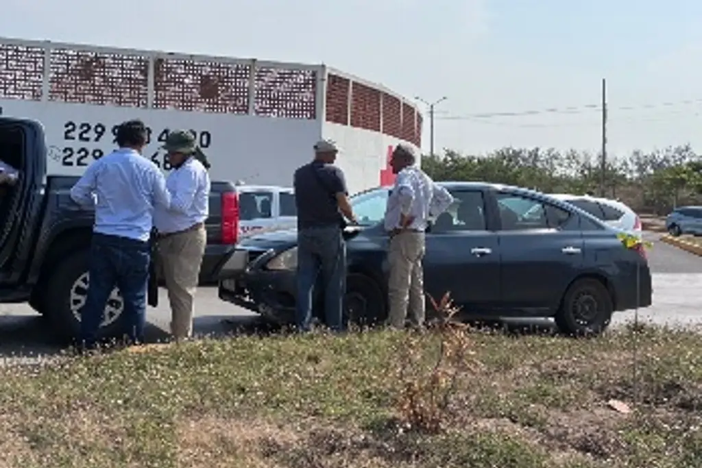 Imagen Se registra accidente en avenida Rafael Cuervo de Veracruz 