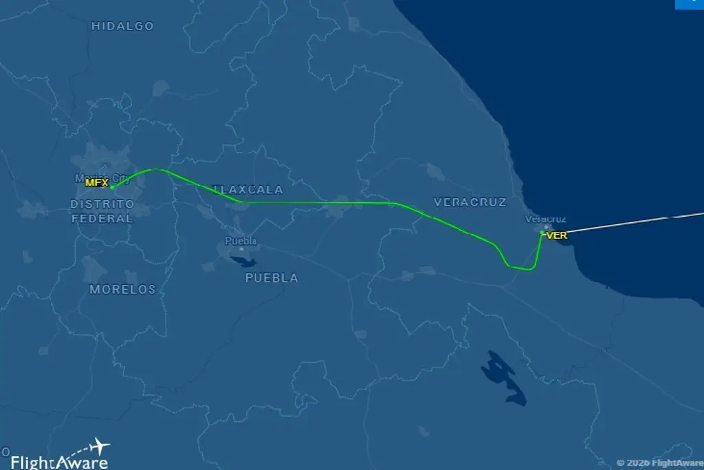 Imagen Falla avión y aterriza en Veracruz