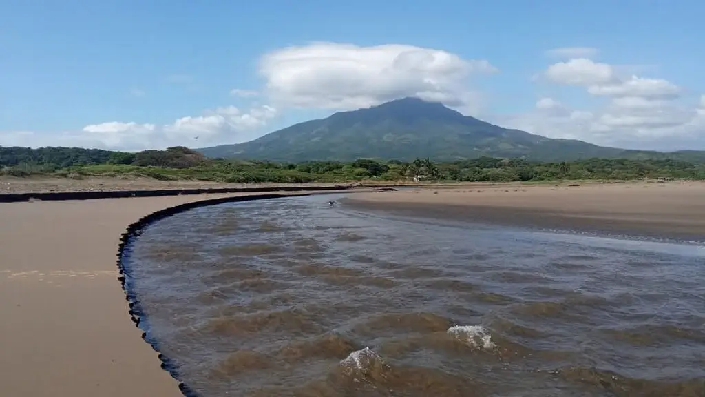 Imagen Se pierden 12 personas en volcán de San Andrés Tuxtla; despliegan operativo para encontrarlos