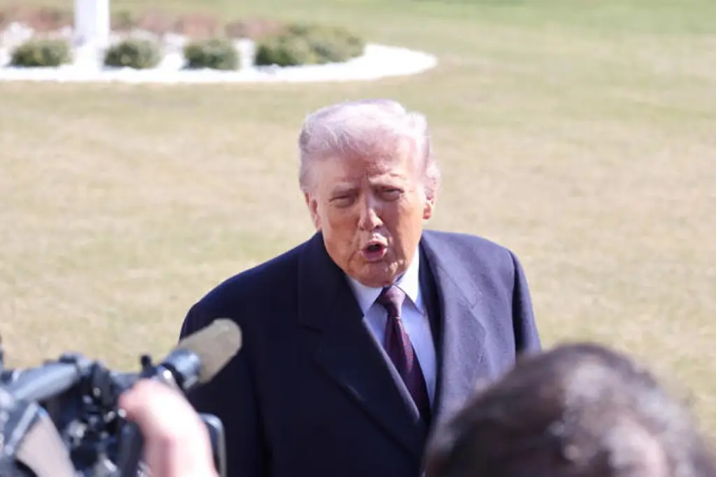 Imagen Trump amenaza con 