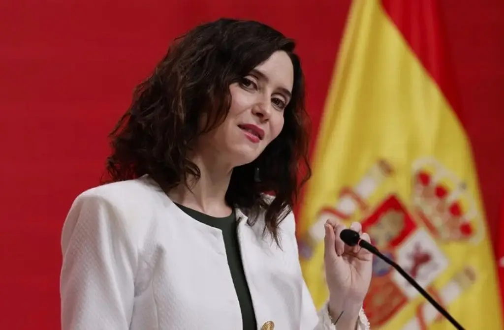 Imagen Díaz Ayuso cancela su viaje en México y vuelve a Madrid. Acusa esto