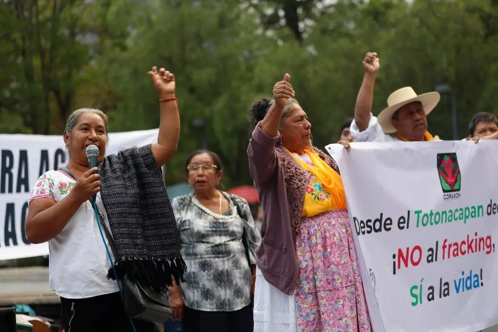 Imagen Ambientalistas protestan contra el 'fracking sustentable' propuesto por Sheinbaum