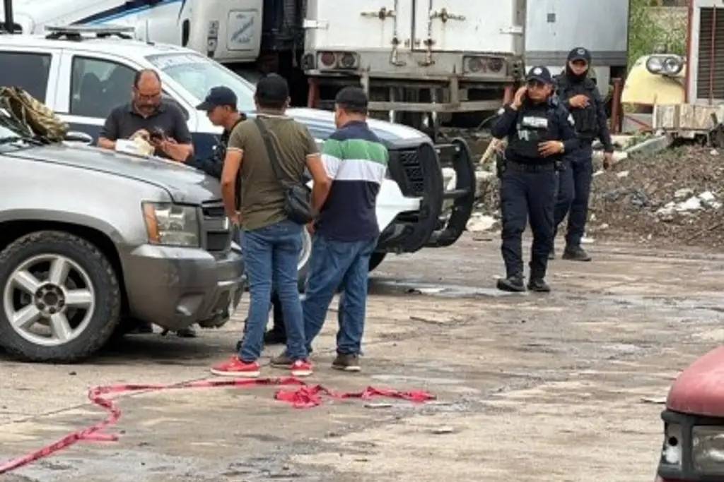 Imagen Hallan sin vida a hombre en Central de Abastos de Poza Rica, Veracruz 