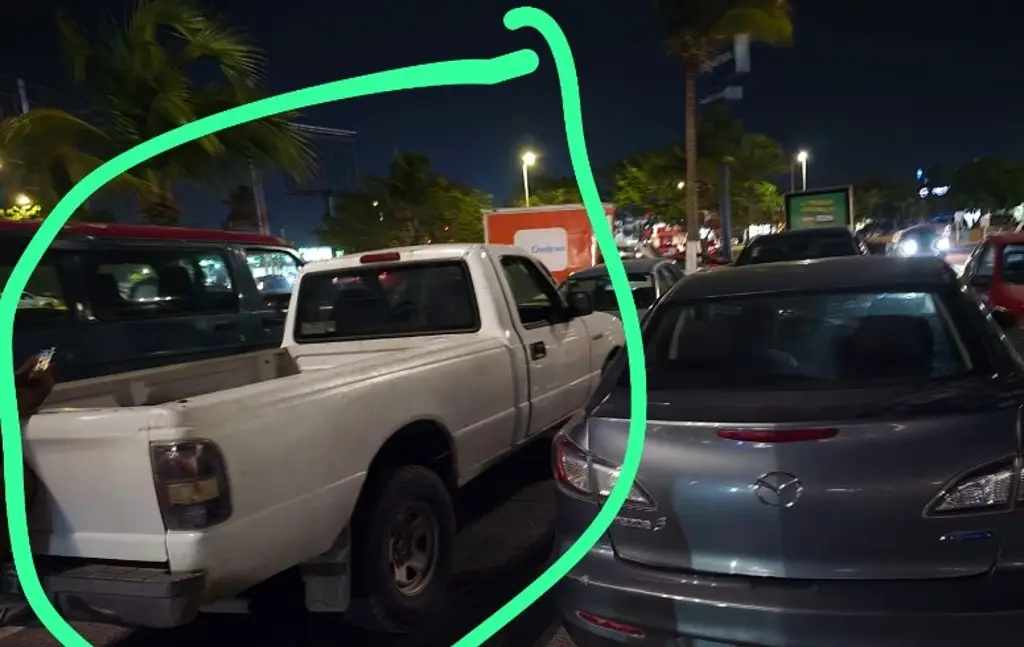 Imagen Va por despensa...le abren su camioneta y le roban en Veracruz