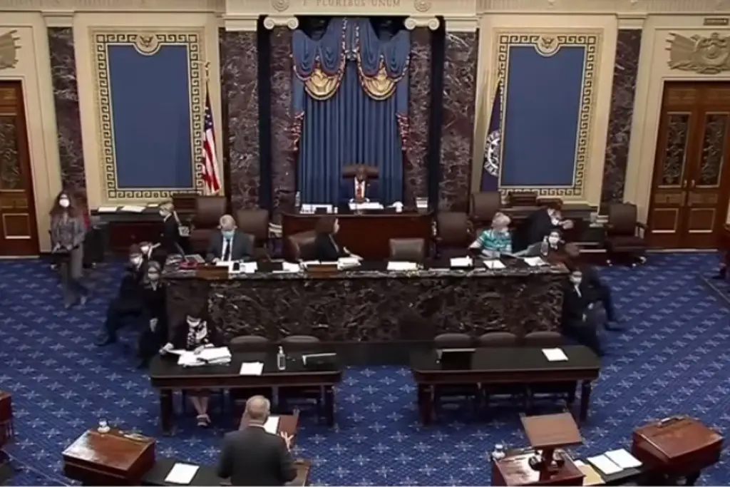Imagen Senado confirma a Kevin Warsh como presidente de la Reserva Federal