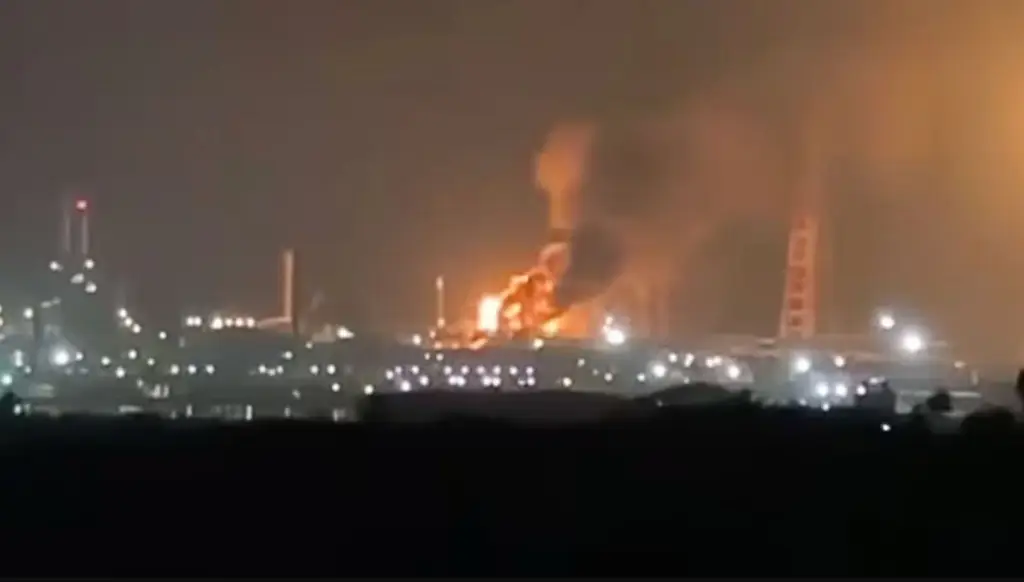 Imagen Muere trabajador de Pemex dos días después de explosión en la refinería de Salina Cruz