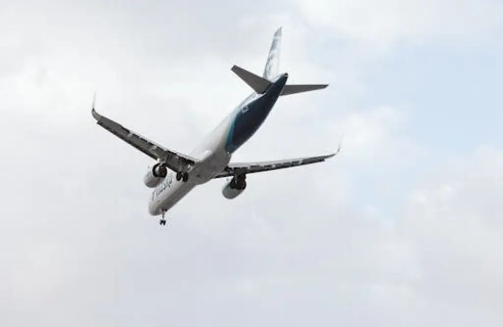 Imagen Controladores aéreos amenazan con huelga a menos de un mes del Mundial en México 