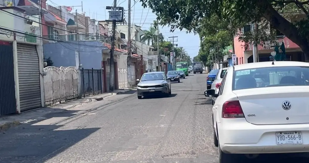 Imagen Rehabilitarán con concreto hidráulico esta avenida de Boca del Río 
