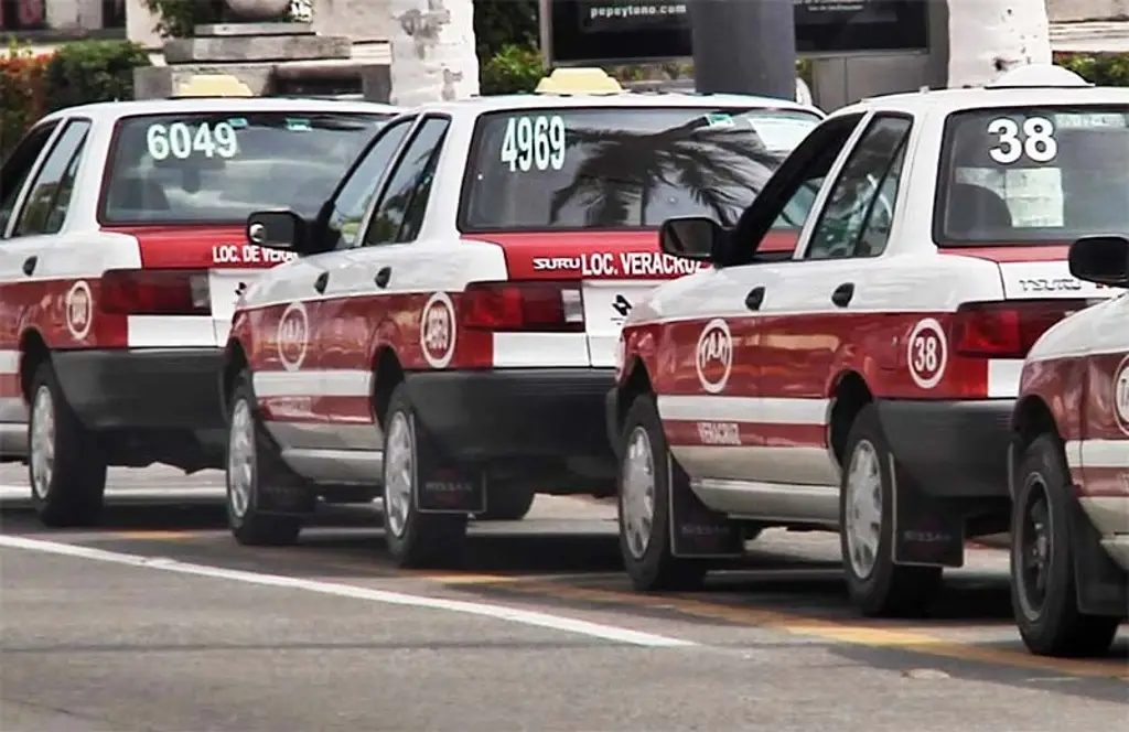 Imagen El requisito que deberán cumplir choferes de camiones y taxis para poder seguir operando en Veracruz