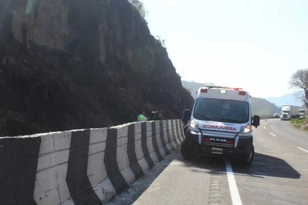 Imagen Hombre muere atropellado en la autopista Orizaba-Puebla