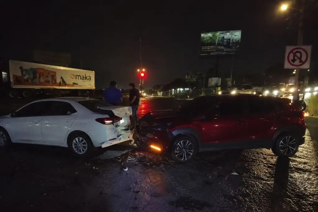 Imagen Fuerte choque en la Veracruz - Xalapa esta madrugada, esto se sabe