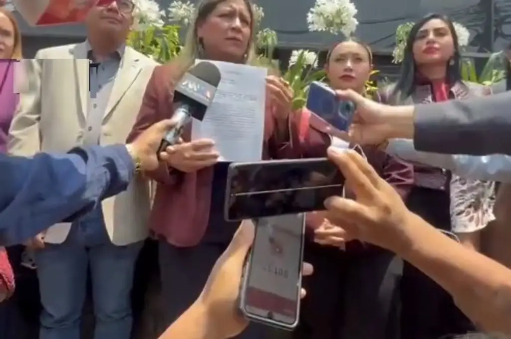 Imagen Denuncia Morena a Samuel García ante la FGR