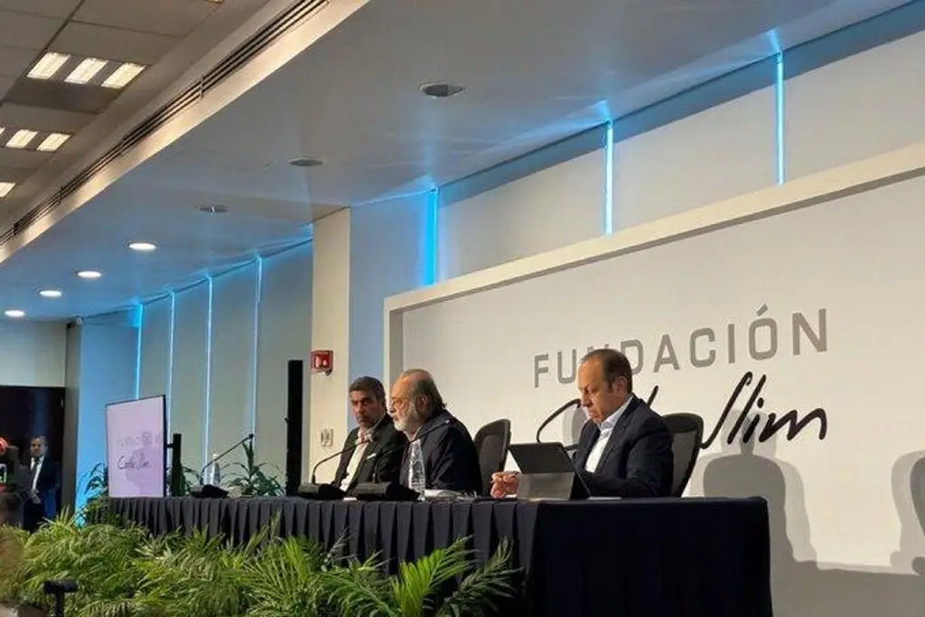 Imagen Carlos Slim invertirá en México 5,000 millones de dólares en 2026