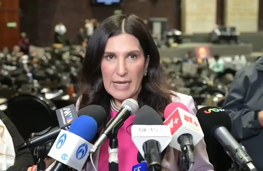 Imagen Diputados reanudan discusión de reforma electoral; hay 297 reservas con 146 oradores: Kenia López
