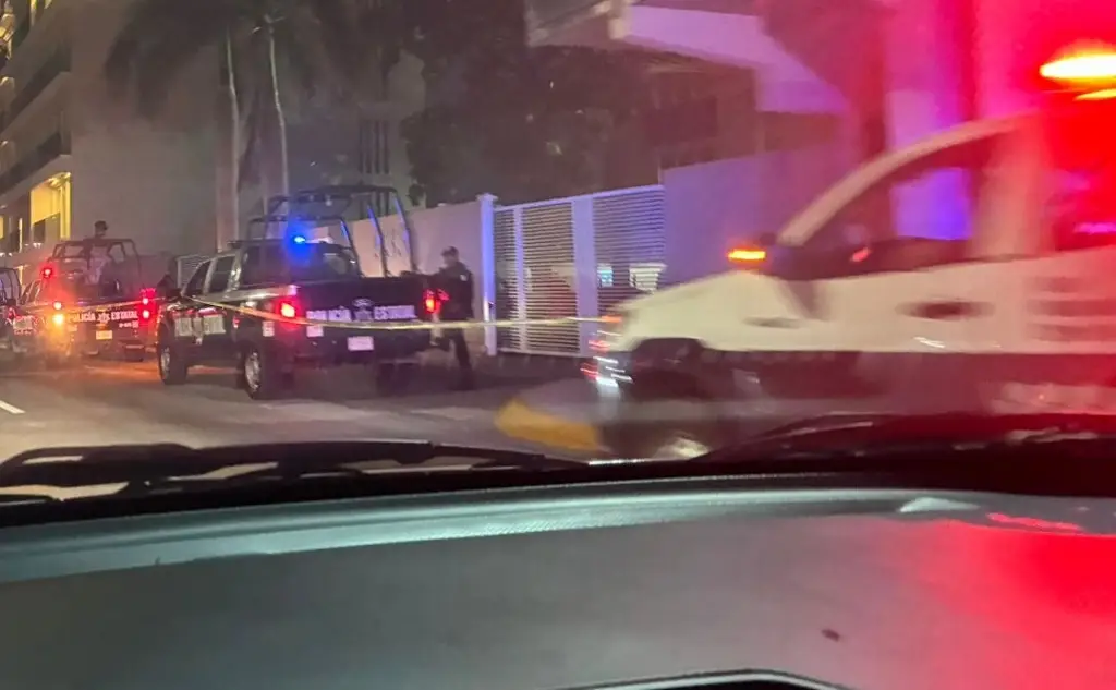 Imagen Uno más; implementan operativo en torre de departamentos en Boca del Río 