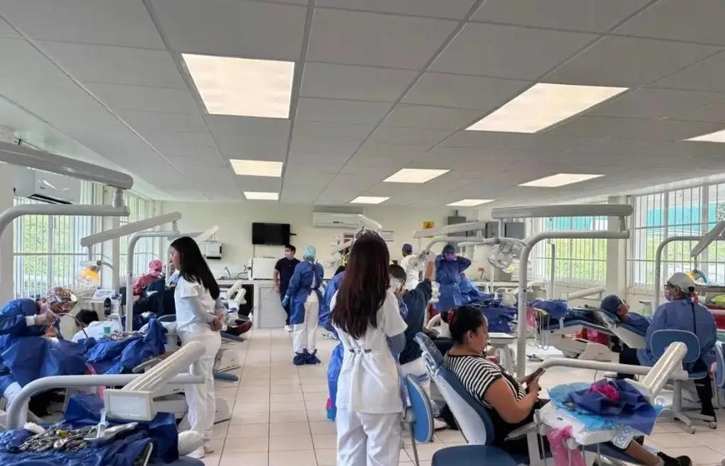 Imagen ¿Necesitas sacarte una muela? UV ofrecerá limpiezas y extracciones dentales