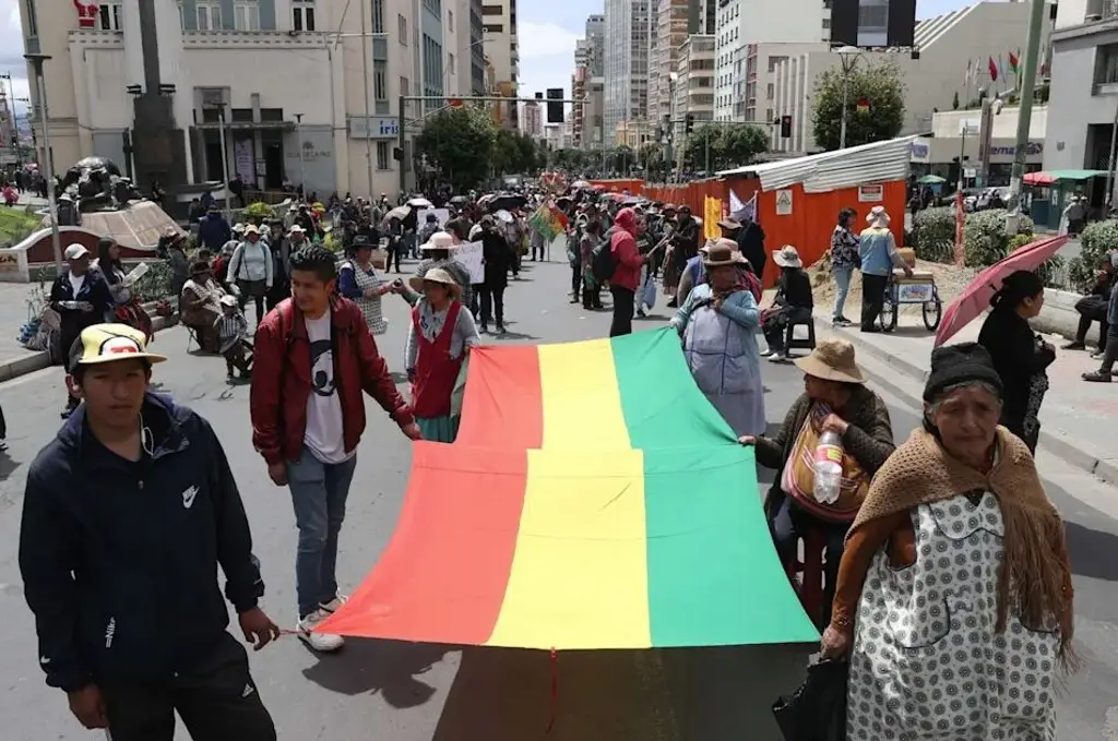 Imagen Presidente de Bolivia llama al diálogo, tras semanas de protestas nacionales