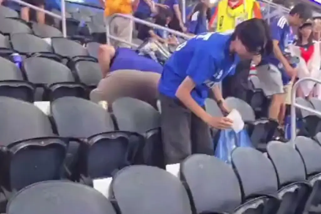 Imagen Aficionados japoneses 'hicieron lo que nadie' al término de partido contra Países Bajos (+Video)