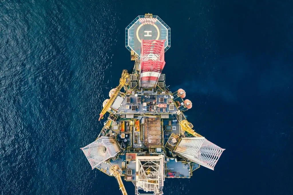 Imagen Reservas de petróleo de EU alcanzan su punto más bajo en más de 40 años por la guerra
