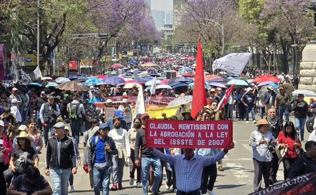Imagen CNTE se moviliza en distintos puntos de CDMX