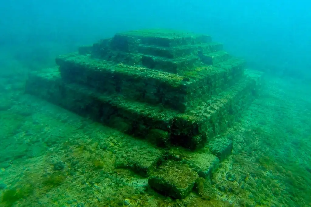 Imagen Planean construir pirámide del Tajín bajo el mar en Veracruz