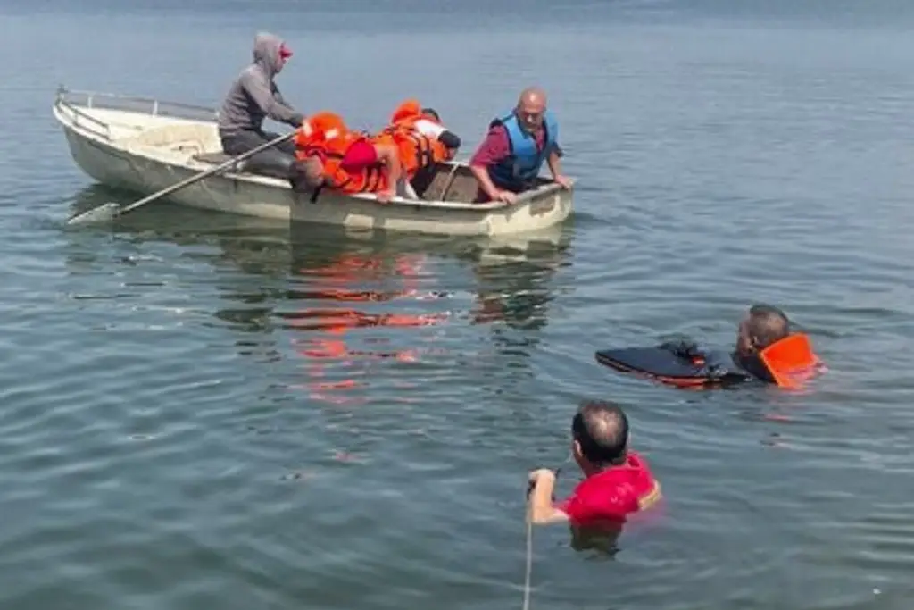 Imagen Tragedia: Se le dificultó salir del río y sus padres intentaron rescatarla