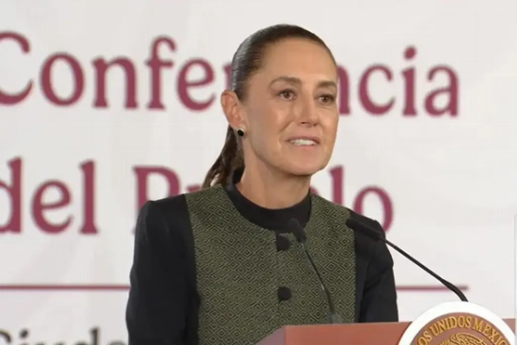 Imagen Sheinbaum va por regular uso de IA y redes sociales
